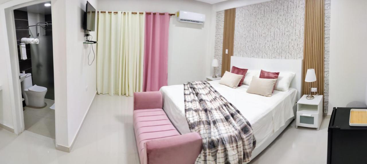 Hotel El Barco Compostela de Azua Dış mekan fotoğraf