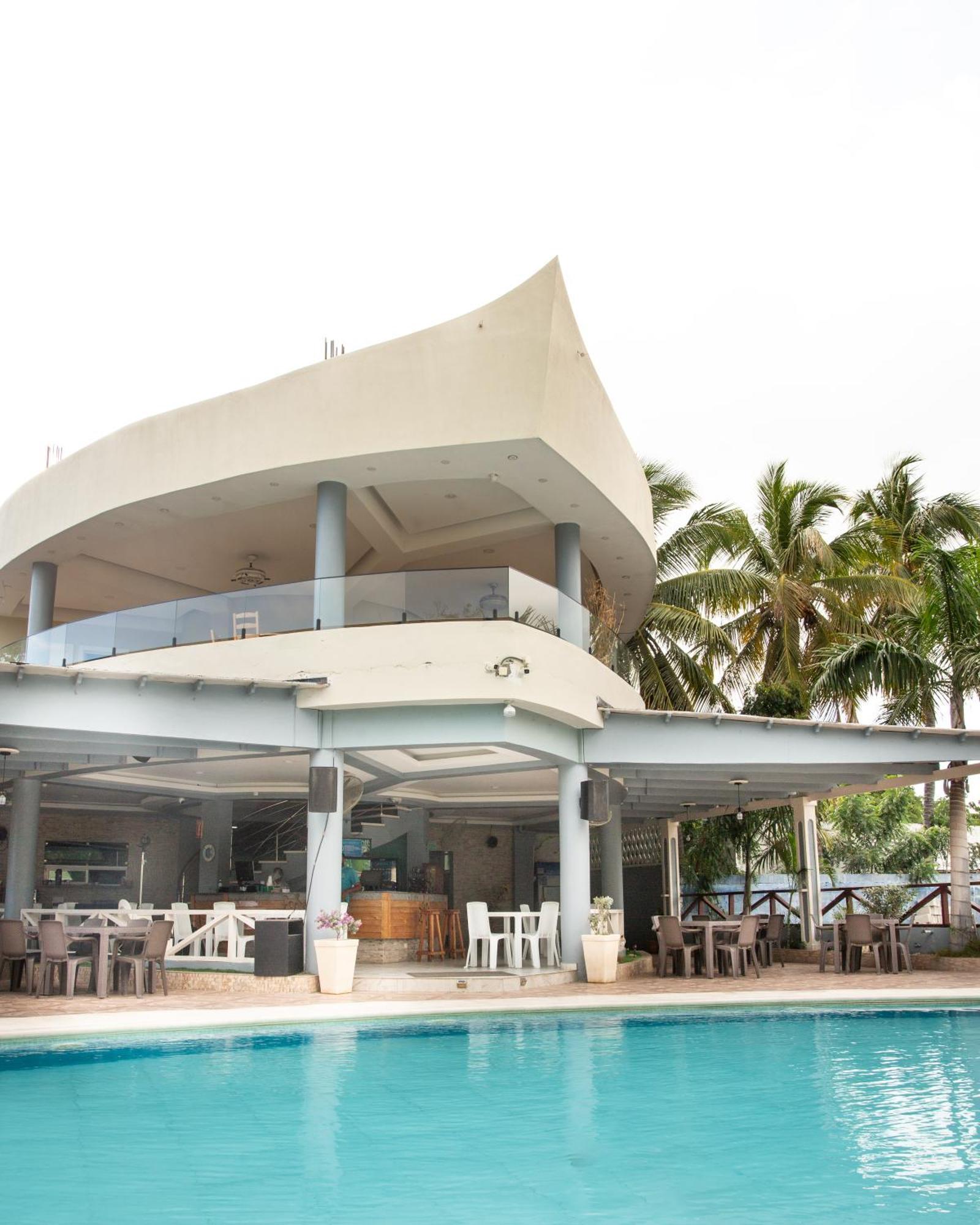 Hotel El Barco Compostela de Azua Dış mekan fotoğraf