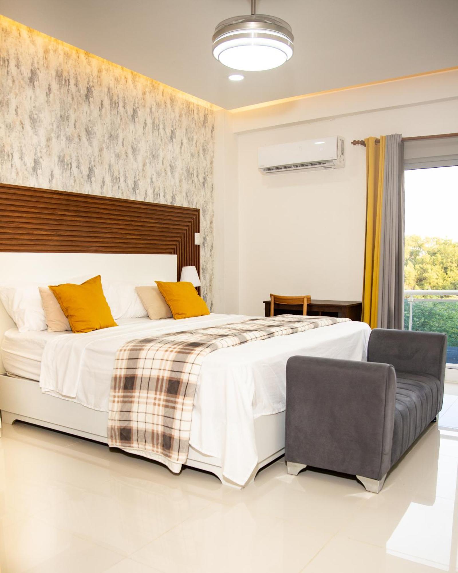 Hotel El Barco Compostela de Azua Dış mekan fotoğraf